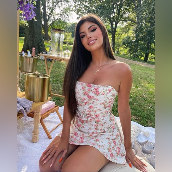 House of CB Dresses & Skirts - House of CB Jasmine Rose Print Draped Corset Dress XS